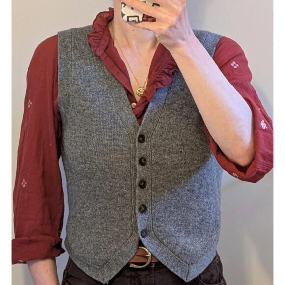 Madewell V-Neck Sweater Vest - Picture 5 of 5